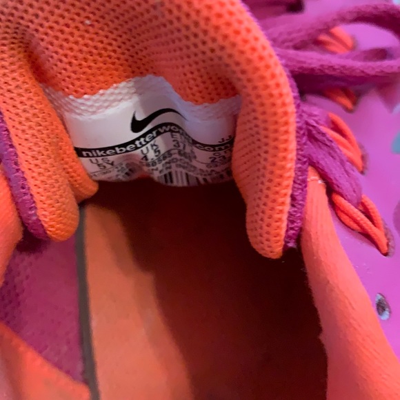 Good Condition Nike Free 5.0 Shoes - Picture 7 of 7